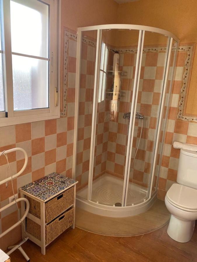 Familia Anfitriona Acoge Apartamento Sevilha Exterior foto